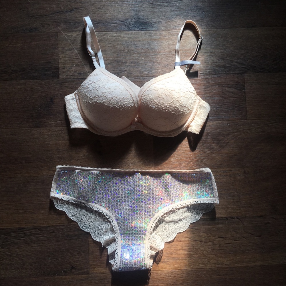 PINK by VS Sequin Undies & Aerie Push-up Bra Set